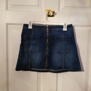 Hollister skirt